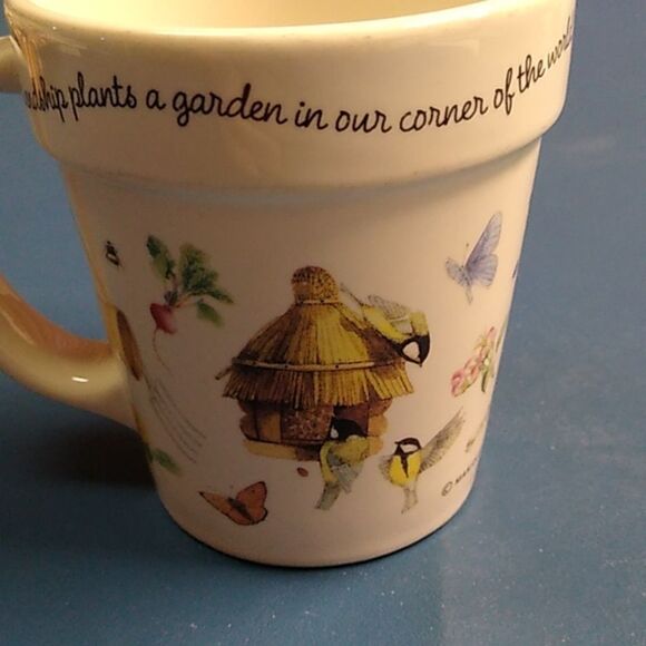 Marjolein Bastin Friendship & Gardening Mug Cottagecore Grandmacore - Picture 5 of 7